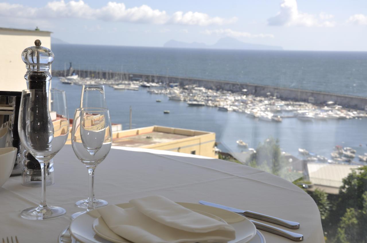 Hotel Poseidon 4*