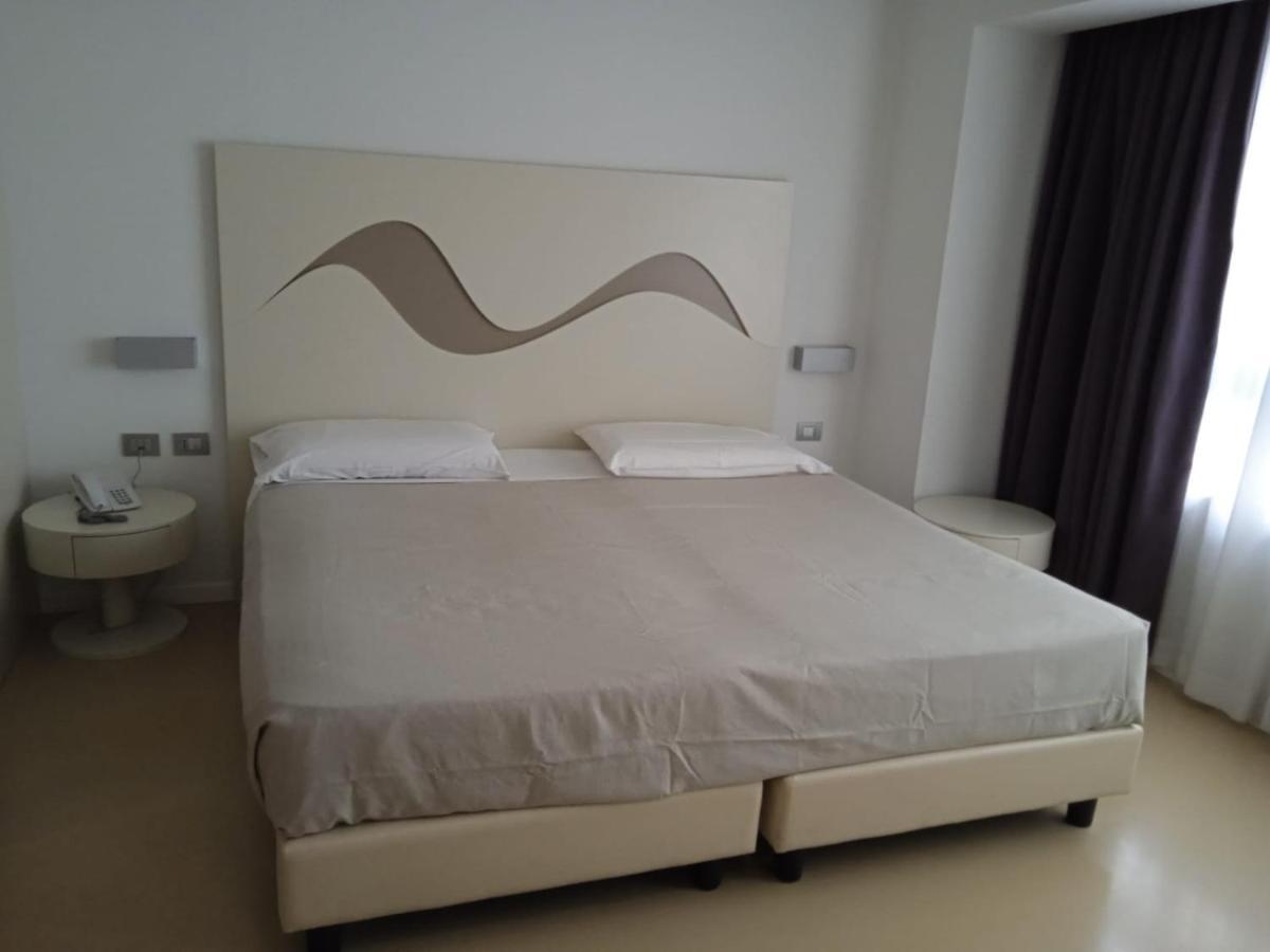 Hotel Poseidon 4*